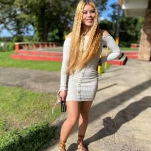 Meet your Posher, 'alysha